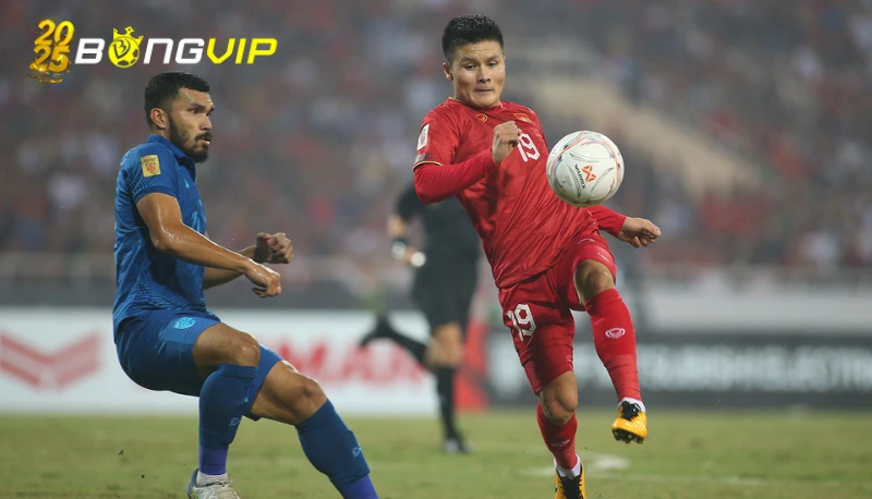 Quang Hải bất bình về trọng tài ở chung kết Cup CLB Đông Nam Á Quang Hải bất bình về trọng tài ở chung kết Cup CLB Đông Nam Á – hình mẫu của sự chuyên nghiệp