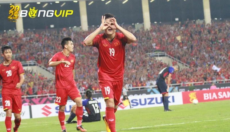 Quang Hải bất bình về trọng tài ở chung kết Cup CLB Đông Nam Á Niềm tự hào của bóng đá Việt Nam